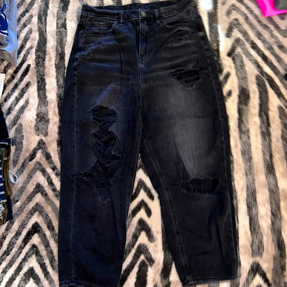 American Eagle Mom Jeans